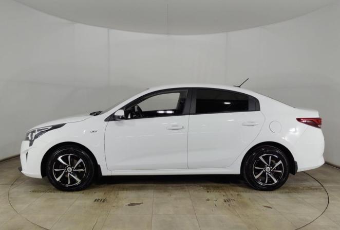 Kia Rio IV Рестайлинг (Global market) с пробегом 2022 года, цена 1 785 000 рублей, 39865 км, седан, Автокод Объявления
