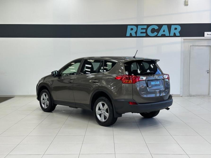 Toyota RAV4 IV (XA40) Санкт-Петербург  - изображение 3
