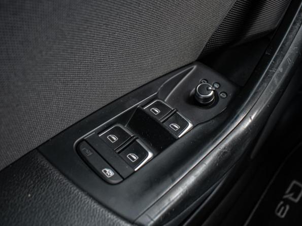 Audi Q3 I (8U) с пробегом 2013 года, цена 1 698 000 рублей, 210563 км, внедорожник, Автокод Объявления
