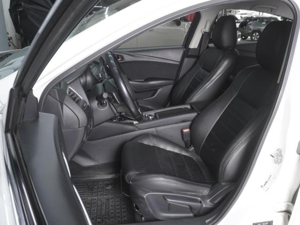 Mazda 6 III (GJ) Рестайлинг с пробегом 2017 года, цена 2 570 000 рублей, 70908 км, седан, Автокод Объявления