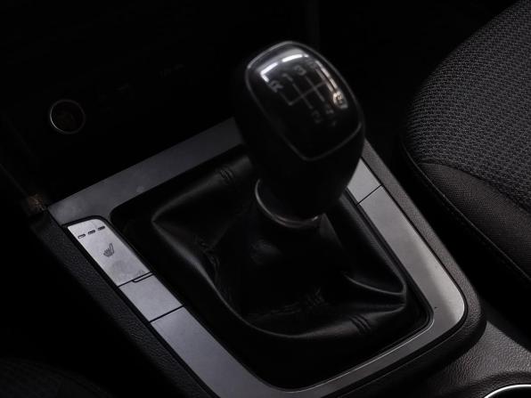 Hyundai Elantra VI (AD) с пробегом 2016 года, цена 1 100 000 рублей, 200192 км, седан, Автокод Объявления