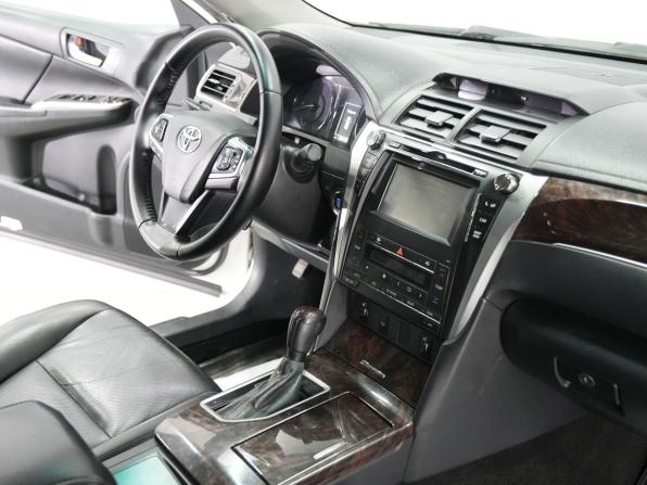 Toyota Camry VII (XV50) Рестайлинг с пробегом 2016 года, цена 1 910 000 рублей, 225401 км, седан, Автокод Объявления