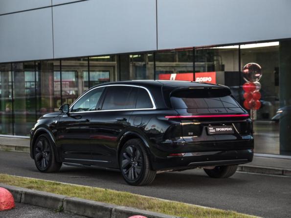 Li Auto (Lixiang) L7 I Рестайлинг с пробегом 2024 года, цена 6 699 000 рублей, 52000 км, внедорожник, Автокод Объявления