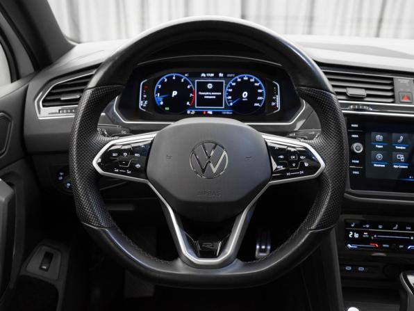 Volkswagen Tiguan II Рестайлинг с пробегом 2022 года, цена 3 050 000 рублей, 133345 км, внедорожник, Автокод Объявления