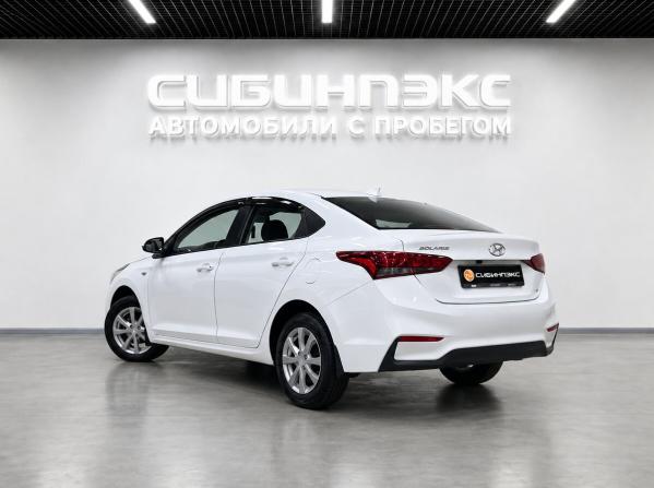 Hyundai Solaris II с пробегом 2017 года, цена 1 350 500 рублей, 121000 км, седан, Автокод Объявления