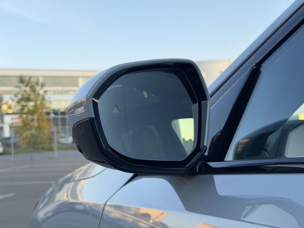 BMW 5 серии VIII (G60/G61/G68) с пробегом 2025 года, цена 8 400 000 рублей, 5854 км, седан, Автокод Объявления