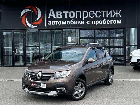 Renault Sandero II Рестайлинг с пробегом 2020 года, цена 1 049 000 рублей, 50300 км, хэтчбек, Автокод Объявления