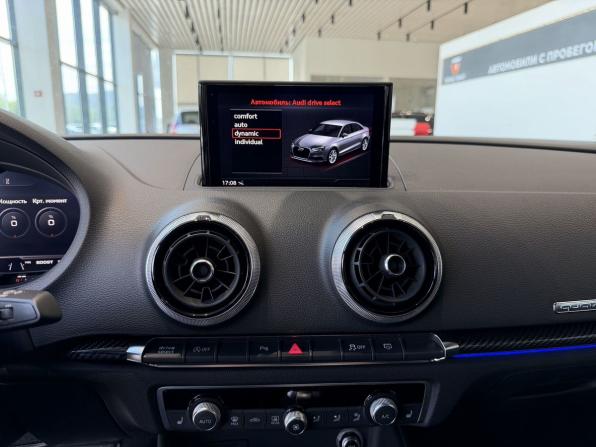 Audi RS 3 II (8V) Рестайлинг с пробегом 2019 года, цена 4 300 000 рублей, 79485 км, седан, Автокод Объявления