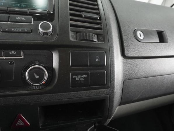 Volkswagen Caravelle T5 Рестайлинг с пробегом 2013 года, цена 1 999 000 рублей, 162879 км, минивэн, Автокод Объявления