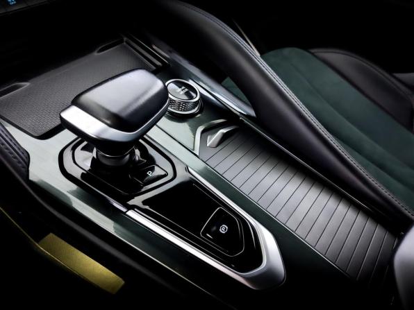 Geely Monjaro I с пробегом 2023 года, цена 2 950 000 рублей, 91134 км, внедорожник, Автокод Объявления