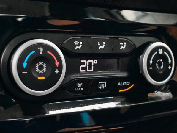 Lada (ВАЗ) XRAY I с пробегом 2019 года, цена 1 230 000 рублей, 52014 км, хэтчбек, Автокод Объявления