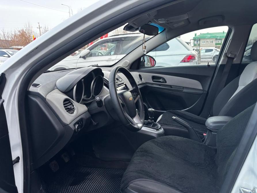 Chevrolet Cruze I Рестайлинг Альметьевск  - изображение 13