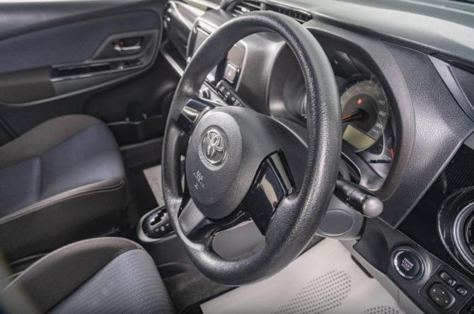 Toyota Vitz III (XP130) Рестайлинг с пробегом 2018 года, цена 1 029 000 рублей, 84000 км, хэтчбек, Автокод Объявления