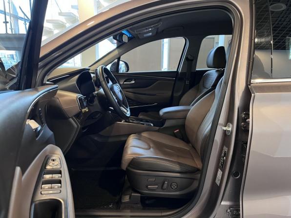Hyundai Santa Fe IV с пробегом 2019 года, цена 2 790 000 рублей, 108999 км, внедорожник, Автокод Объявления