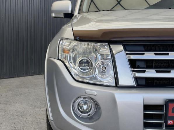 Mitsubishi Pajero IV Рестайлинг 1 с пробегом 2011 года, цена 1 697 000 рублей, 316487 км, внедорожник, Автокод Объявления