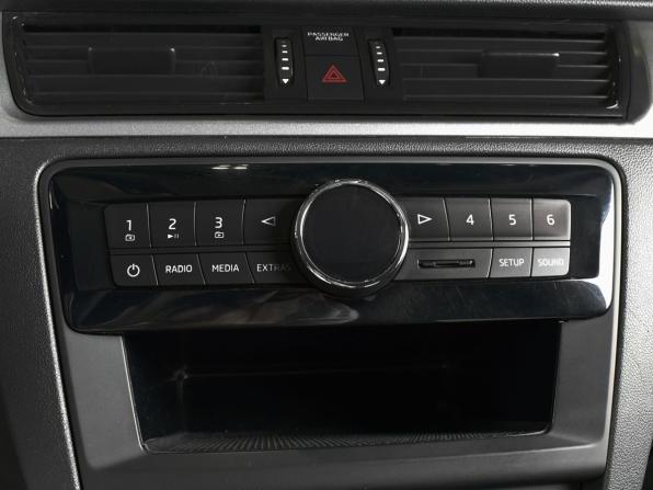 Skoda Rapid I с пробегом 2015 года, цена 805 995 рублей, 207360 км, лифтбек, Автокод Объявления