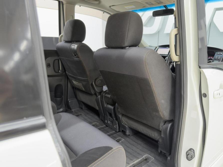 Nissan Serena III (C25) Ростов-на-Дону  - изображение 13