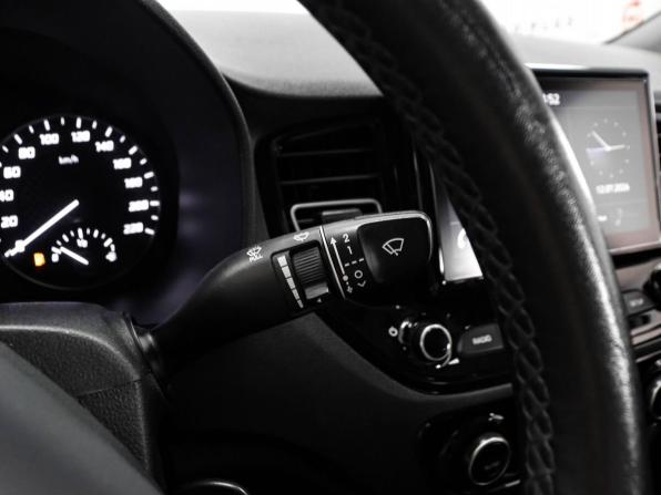 Hyundai Solaris II Рестайлинг с пробегом 2020 года, цена 1 499 000 рублей, 139798 км, седан, Автокод Объявления