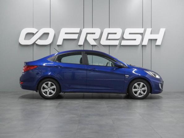 Hyundai Solaris I с пробегом 2013 года, цена 949 000 рублей, 115543 км, седан, Автокод Объявления