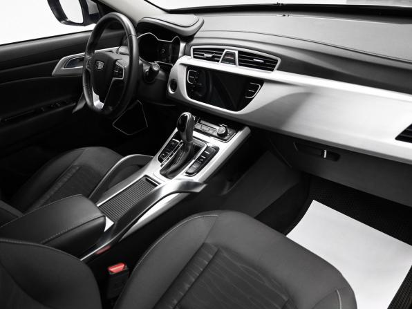 Geely Atlas I с пробегом 2018 года, цена 1 565 000 рублей, 81107 км, внедорожник, Автокод Объявления