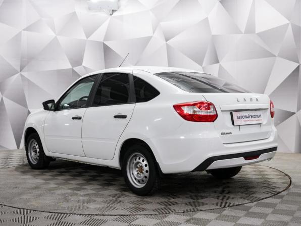 Lada (ВАЗ) Granta I Рестайлинг с пробегом 2021 года, цена 566 000 рублей, 112230 км, хэтчбек, Автокод Объявления