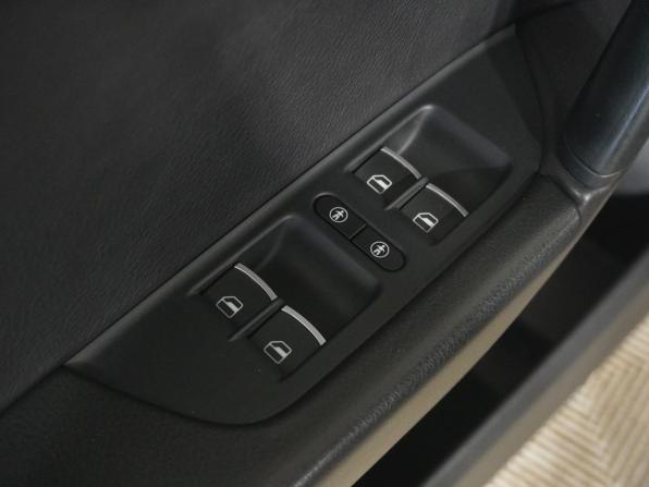 Volkswagen Touareg II с пробегом 2013 года, цена 1 921 000 рублей, 256793 км, внедорожник, Автокод Объявления