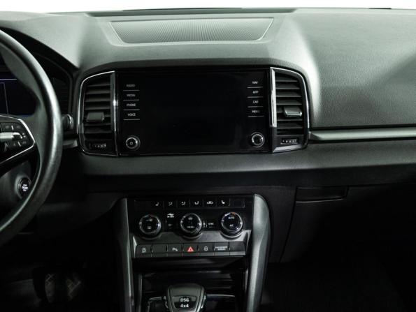 Skoda Karoq I с пробегом 2020 года, цена 2 249 777 рублей, 123844 км, внедорожник, Автокод Объявления