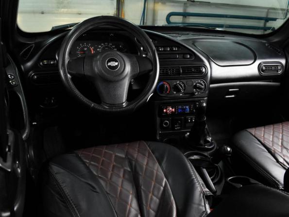 Chevrolet Niva I Рестайлинг с пробегом 2011 года, цена 619 000 рублей, 133039 км, внедорожник, Автокод Объявления