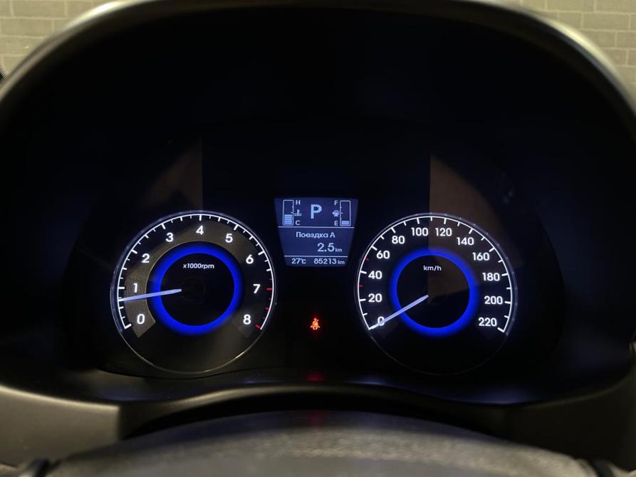 Hyundai Solaris I Рестайлинг Челябинск  - изображение 21