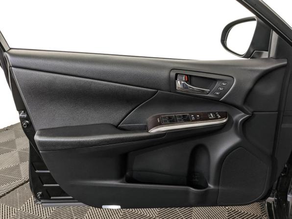 Toyota Camry VII (XV50) Рестайлинг с пробегом 2015 года, цена 1 915 000 рублей, 234410 км, седан, Автокод Объявления