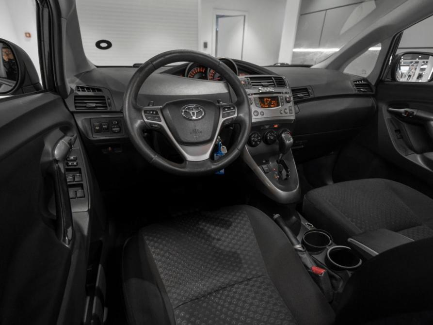Toyota Verso I Москва  - изображение 7