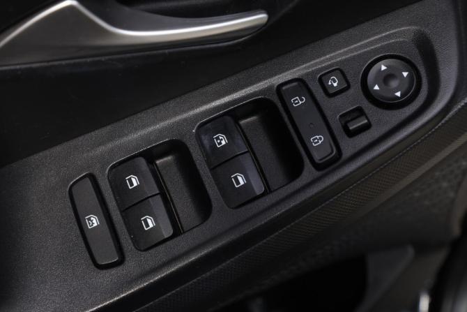 Hyundai Creta II с пробегом 2021 года, цена 2 299 000 рублей, 39121 км, внедорожник, Автокод Объявления