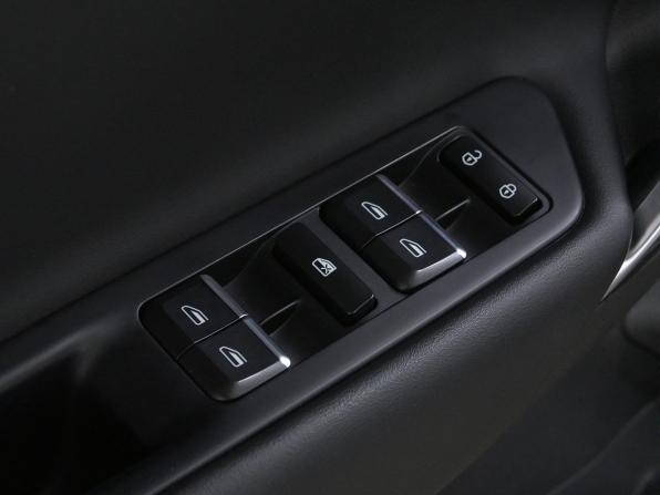 Geely Atlas I с пробегом 2021 года, цена 1 670 000 рублей, 80000 км, внедорожник, Автокод Объявления