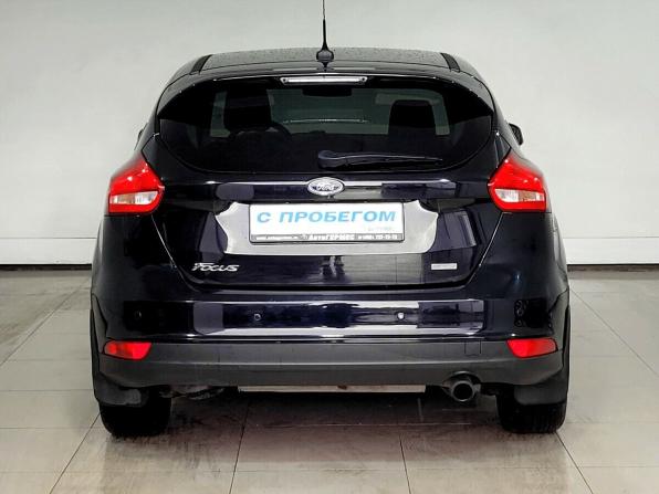 Ford Focus III Рестайлинг с пробегом 2017 года, цена 1 300 000 рублей, 109097 км, хэтчбек, Автокод Объявления