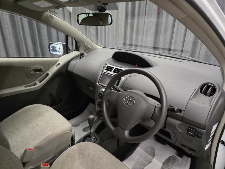 Toyota Vitz II (XP90) Красноярск  - изображение 10