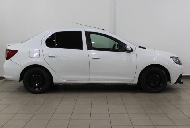Renault Logan II с пробегом 2017 года, цена 210 000 рублей, 385133 км, седан, Автокод Объявления