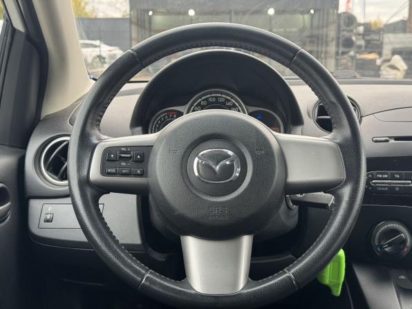 Mazda 2 II Рестайлинг (DE2) с пробегом 2011 года, цена 799 000 рублей, 90700 км, хэтчбек, Автокод Объявления