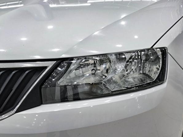 Skoda Rapid I с пробегом 2016 года, цена 1 080 000 рублей, 89386 км, лифтбек, Автокод Объявления