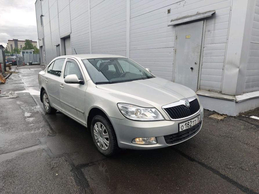 Skoda Octavia II (A5) Рестайлинг Санкт-Петербург  - изображение 2