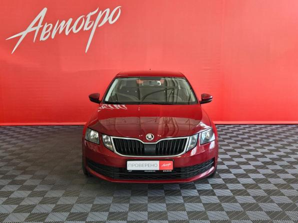 Skoda Octavia III (A7) Рестайлинг с пробегом 2017 года, цена 1 359 000 рублей, 165000 км, лифтбек, Автокод Объявления