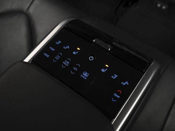 Toyota Camry VIII (XV70) с пробегом 2019 года, цена 2 327 111 рублей, 252377 км, седан, Автокод Объявления