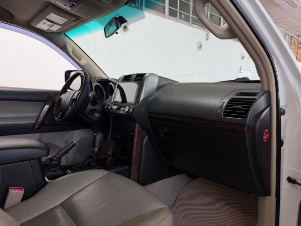 Toyota Land Cruiser Prado 150 Series с пробегом 2010 года, цена 2 900 000 рублей, 148800 км, внедорожник, Автокод Объявления