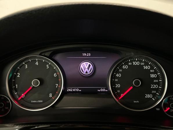 Volkswagen Touareg II с пробегом 2010 года, цена 1 449 000 рублей, 242365 км, внедорожник, Автокод Объявления
