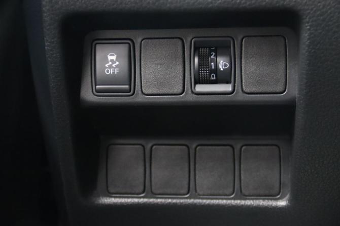 Nissan Qashqai II с пробегом 2015 года, цена 1 095 950 рублей, 174762 км, внедорожник, Автокод Объявления