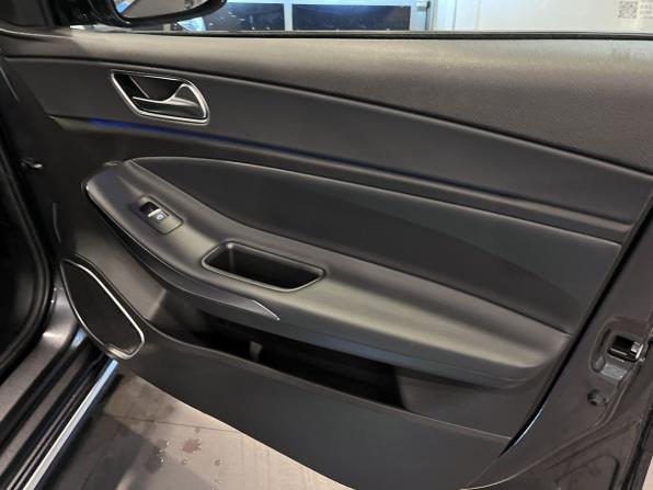 Omoda S5 с пробегом 2023 года, цена 1 717 000 рублей, 21383 км, седан, Автокод Объявления