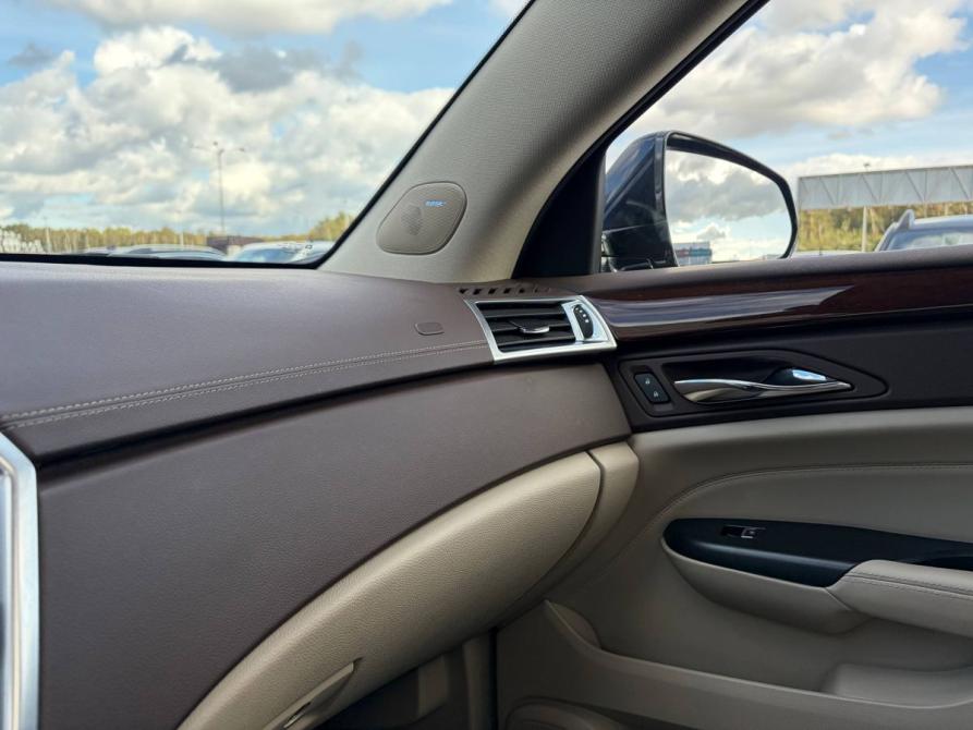 Cadillac SRX II Рестайлинг Санкт-Петербург  - изображение 16
