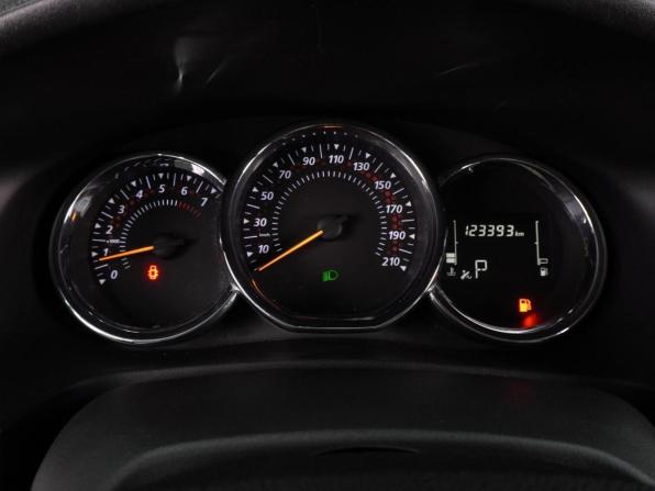 Renault Logan II Рестайлинг с пробегом 2020 года, цена 1 113 000 рублей, 123392 км, седан, Автокод Объявления