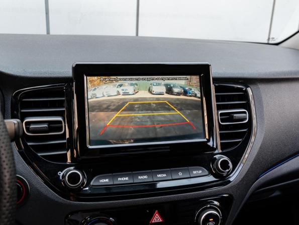 Hyundai Solaris II Рестайлинг с пробегом 2021 года, цена 1 790 000 рублей, 85113 км, седан, Автокод Объявления