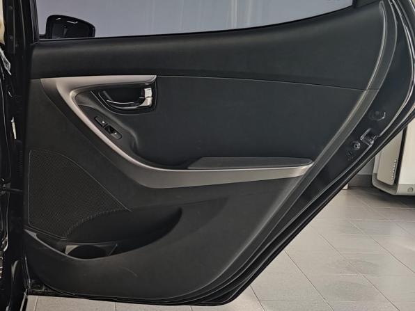 Hyundai Avante V с пробегом 2011 года, цена 1 090 000 рублей, 141942 км, седан, Автокод Объявления