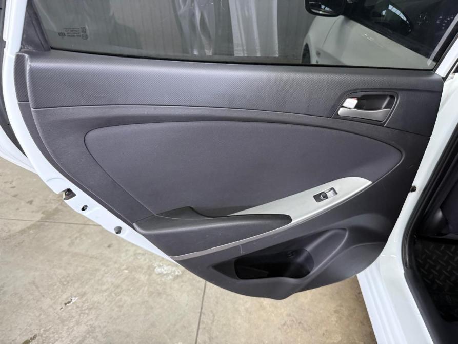Hyundai Solaris I Рестайлинг Краснодар  - изображение 14